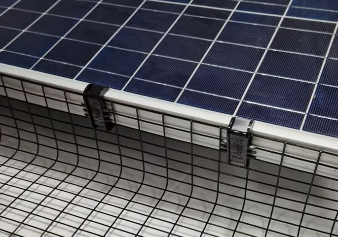 Bird Mesh Clips for Solar Panels - Image 5